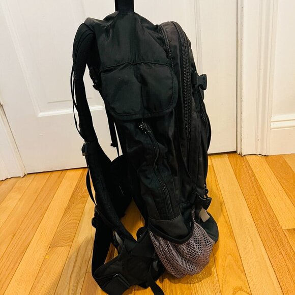 Kelty Redwing 2650 Trail Series Internal Frame Backpack Black 44L Camping - Picture 7 of 16